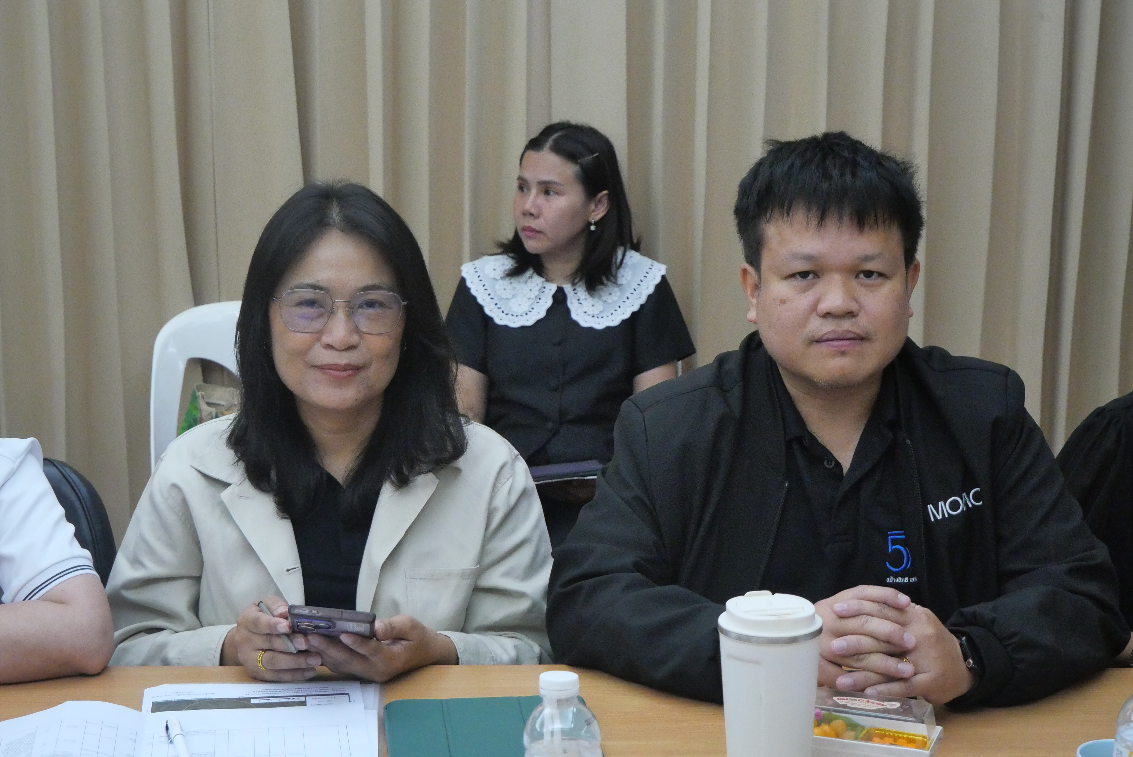 title - ส.ป.ก. ประชุม Morning Talk คณะผู้บริหาร